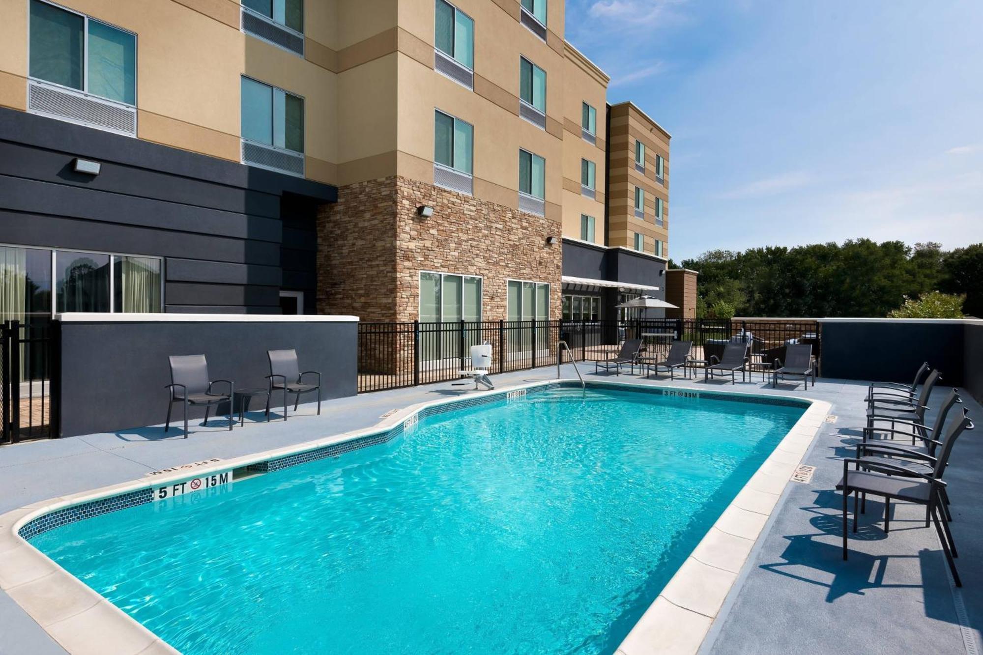 Fairfield Inn & Suites Charlotte モンロー エクステリア 写真