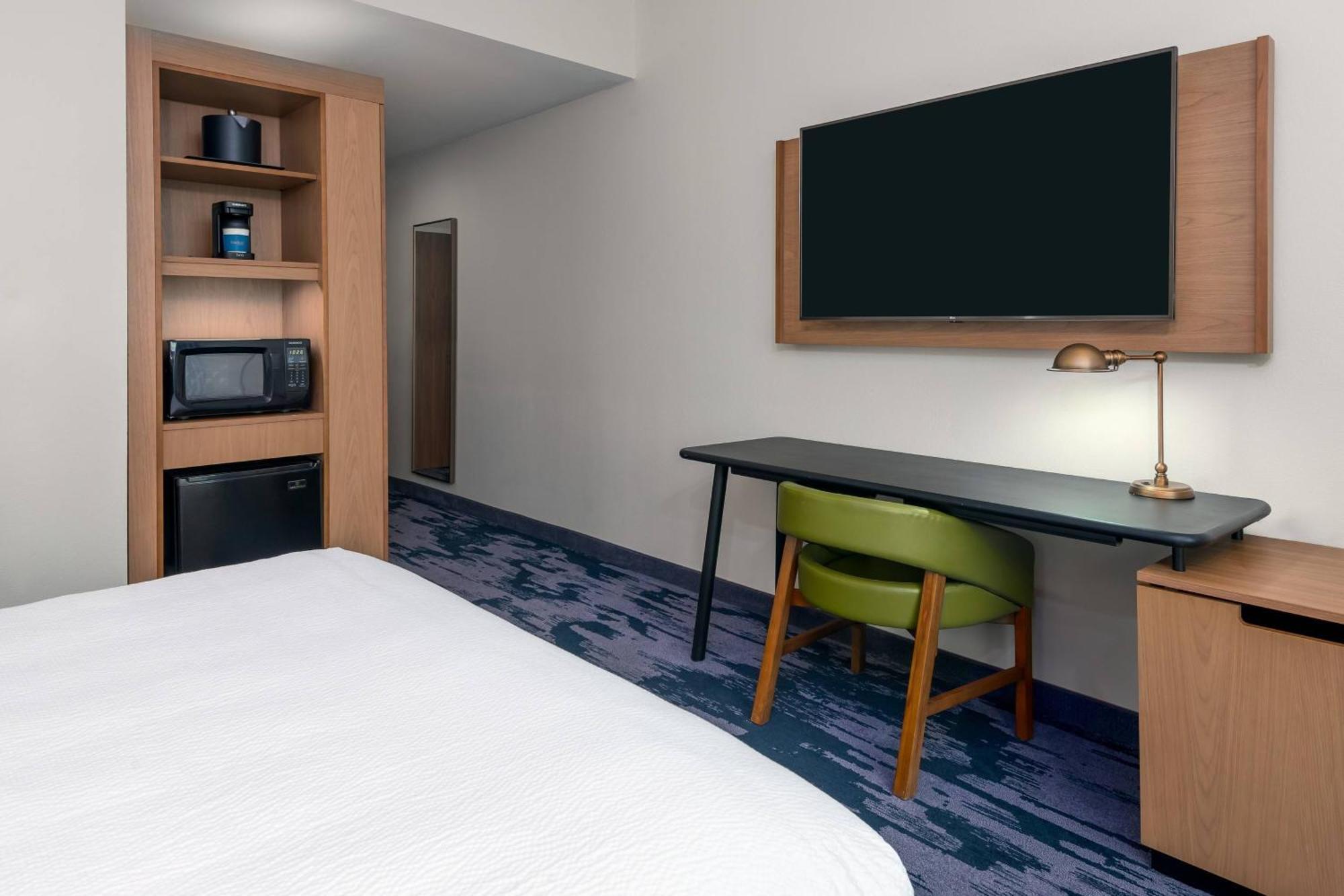 Fairfield Inn & Suites Charlotte モンロー エクステリア 写真